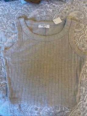 Zenana Outfitters Ribbed Crop Tank in Light Taupe